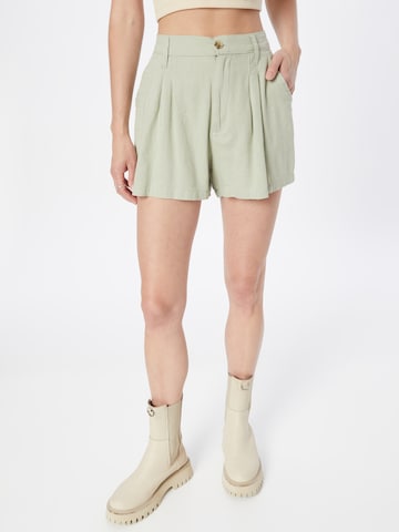 HOLLISTER Loose fit Pleat-front trousers 'EMEA' in Green: front