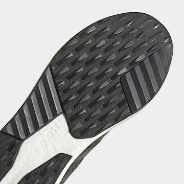 ADIDAS SPORTSWEAR Běžecká obuv 'Avryn' – černá