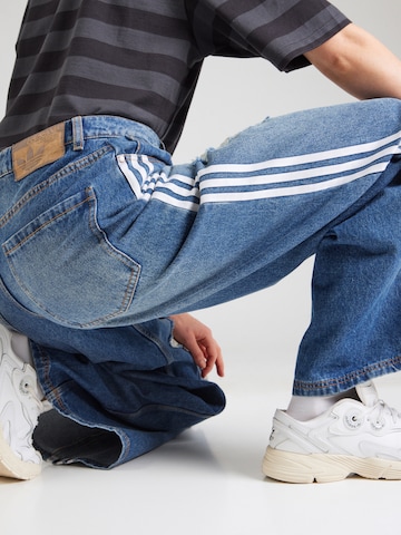 ADIDAS ORIGINALS Loosefit Farmer - kék
