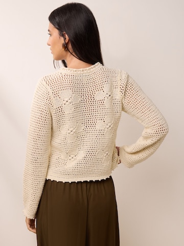 Bhoem Knit cardigan in Beige