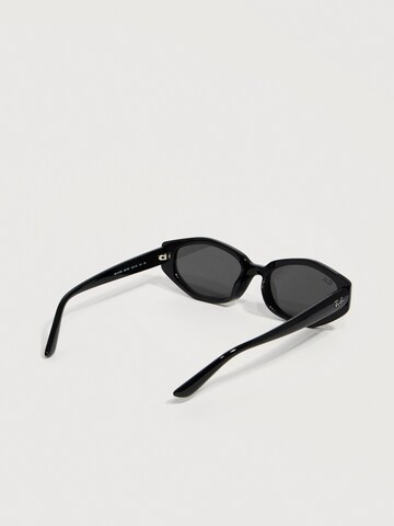 Ray-Ban Solbriller '0RB4473D' i sort