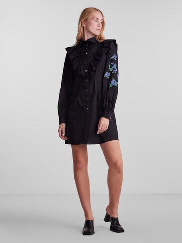 YAS Shirt Dress 'Kniri' in Black
