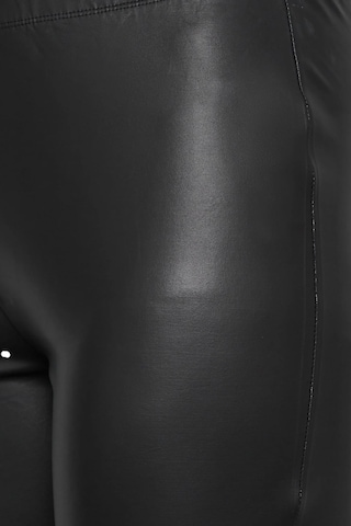 Shape Of You Skinny Leggings in Black