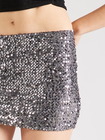 Nasty Gal - Falda en plata