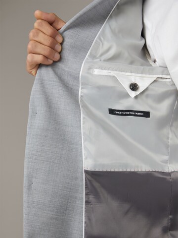 STRELLSON Slim fit Suit 'Aidan-Max' in Grey