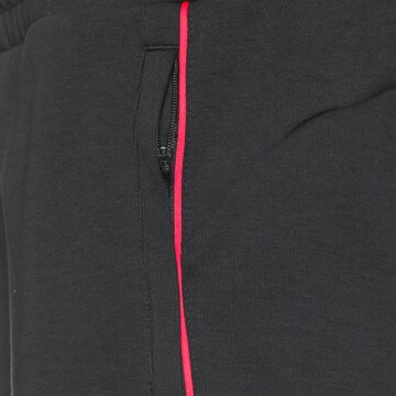 PUMA Loosefit Fußballshorts 'RB Leipzig' in Schwarz