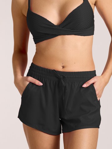 OLYMPIA Swimming shorts in Black: front