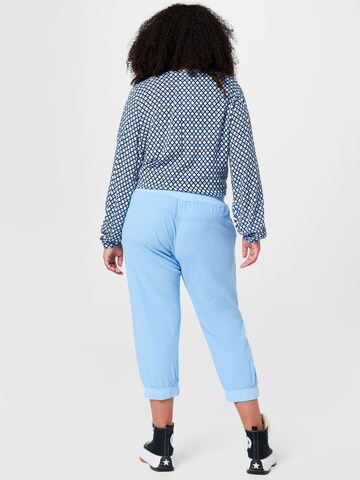 KAFFE CURVE Tapered Pants 'Nana' in Blue