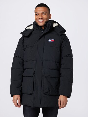 Tommy Jeans Winterjas in Zwart: voorkant