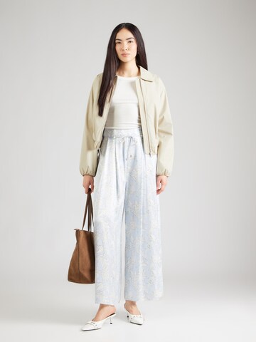 s.Oliver Широкий Брюки со складками в Синий