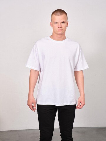 C&City T-Shirt in Schwarz