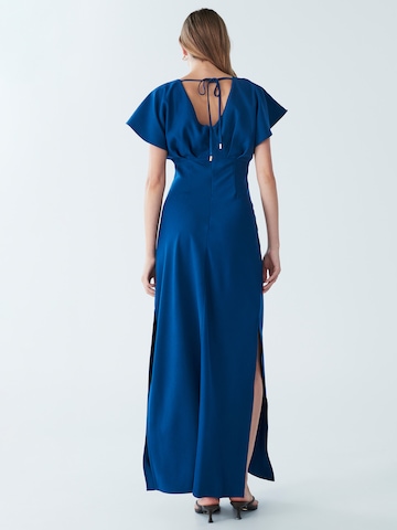 Robe 'Aura' BWLDR en bleu : derrière
