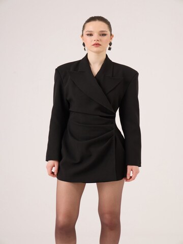 HOLLY LOLLY Blazer in Schwarz