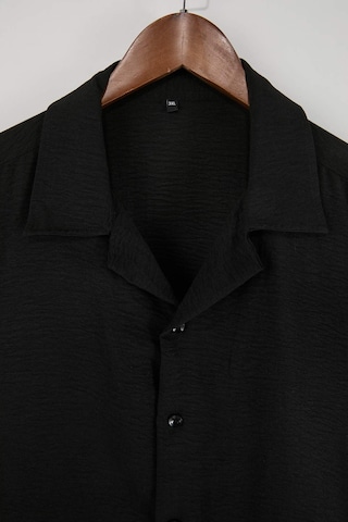 Trendyol Regular Fit Hemd in Schwarz