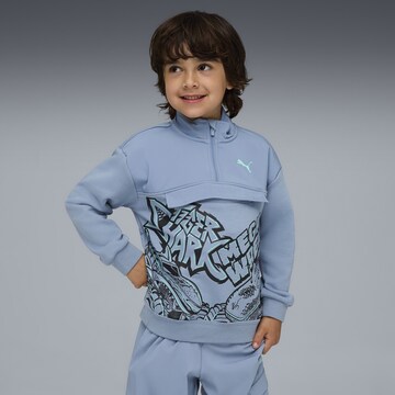 PUMA Sweatshirt 'PUMA x HOT WHEELS™ MONSTER TRUCKS' in Blau: Vorderseite