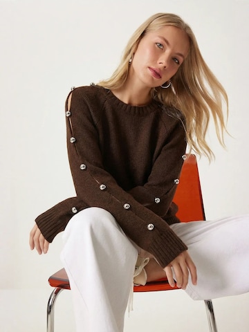 Happiness İstanbul Pullover in Braun