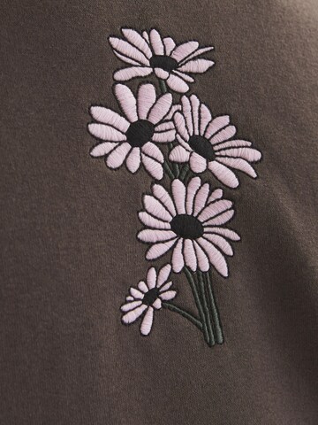 JACK & JONES - Sudadera en marrón