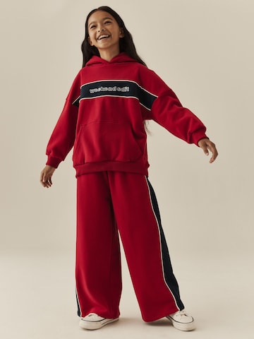 Next - Fato de jogging em vermelho: frente