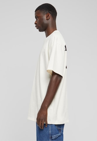 Karl Kani Shirt in White