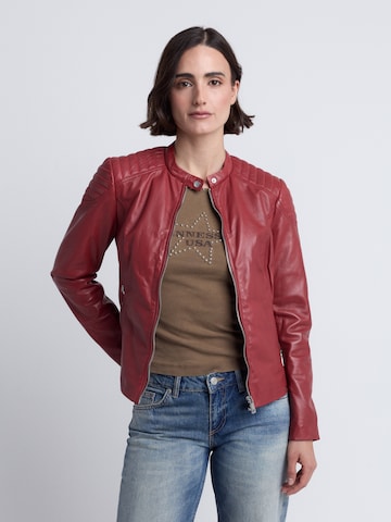 JCC Tussenjas ' 31025193 ' in Rood: voorkant