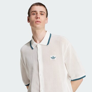 ADIDAS ORIGINALS Классический крой Рубашка в Белый