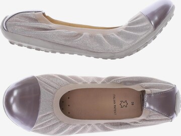 GEOX Flats & Loafers in 39 in Silver: front