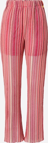 Loosefit Pantalon 'Poppy' Freebird en rose : devant