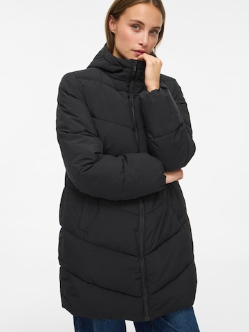 VILA Winter Coat 'VILAVENDER' in Black: front