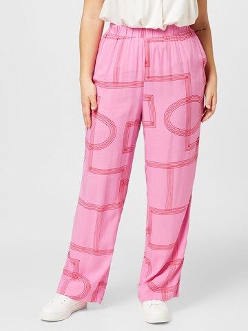 Loosefit Pantalon 'Des Allie' ONLY Carmakoma en rose : devant