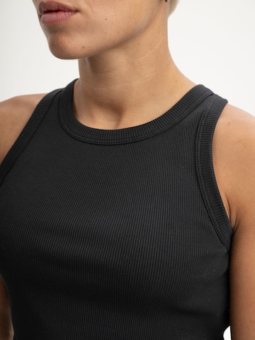 MELA Топ 'Prisha' в Черный