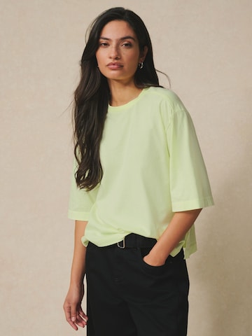 T-shirt Next en mélange de couleurs : devant