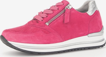 Baskets basses GABOR en rose : devant