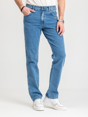 regular Jeans 'Wrangler Texas Good Shot W121HRZ93 112330691' di WRANGLER in blu
