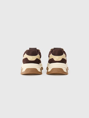 Sneaker bassa 'Ample' di STEVE MADDEN in marrone