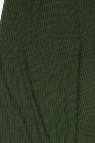 Pull&Bear Pants in XS in Green