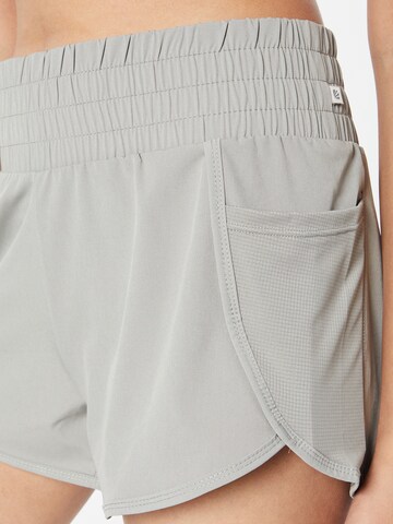 Marika Regular Sportshorts 'LYDIA' in Grau