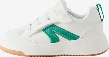 Next Tennarit värissä valkoinen: etupuoli