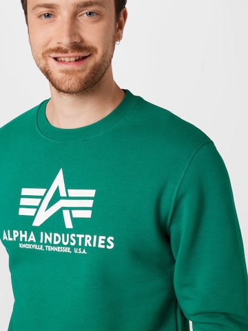 ALPHA INDUSTRIES Sweatshirt in Green