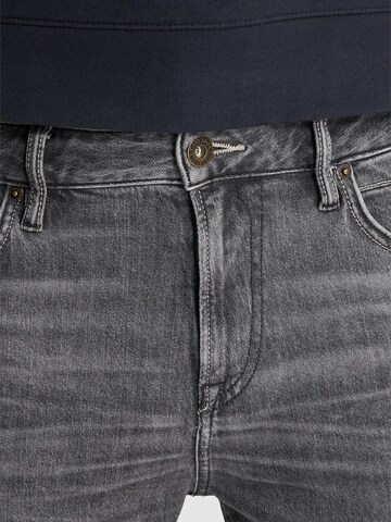CAST IRON Regular Farkut 'Valver regular fit jeans' värissä harmaa