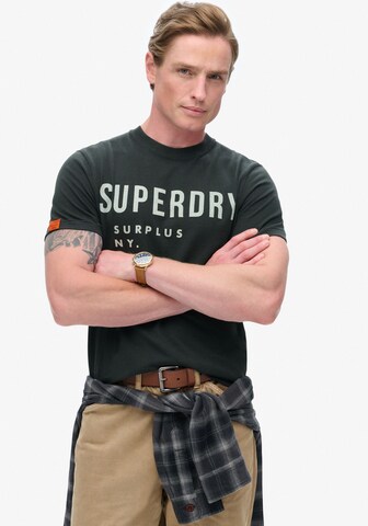 Superdry Μπλουζάκι 'Surplus' σε μαύρο: μπροστά