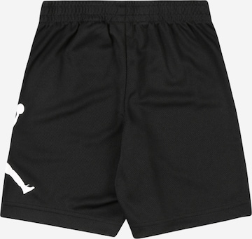 Jordan Loosefit Shorts in Schwarz