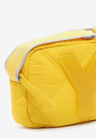 Suri Frey Crossbody Bag 'Evy' in Yellow