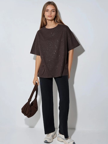 Busem Shirt in Brown