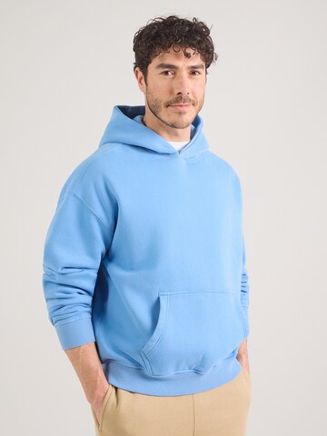 Abercrombie & Fitch Sweatshirt 'ESSENTIAL' in Blauw: voorkant