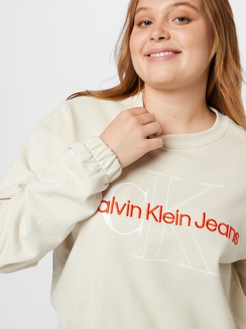 Calvin Klein Jeans Curve Sweatshirt in Beige