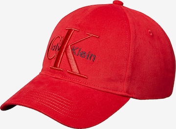 Casquette Calvin Klein en rouge : devant