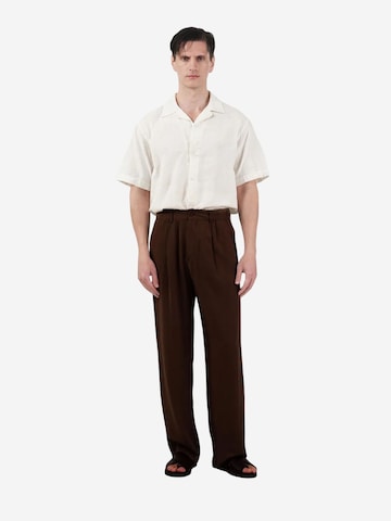 Regular Pantalon à pince Giesto en marron