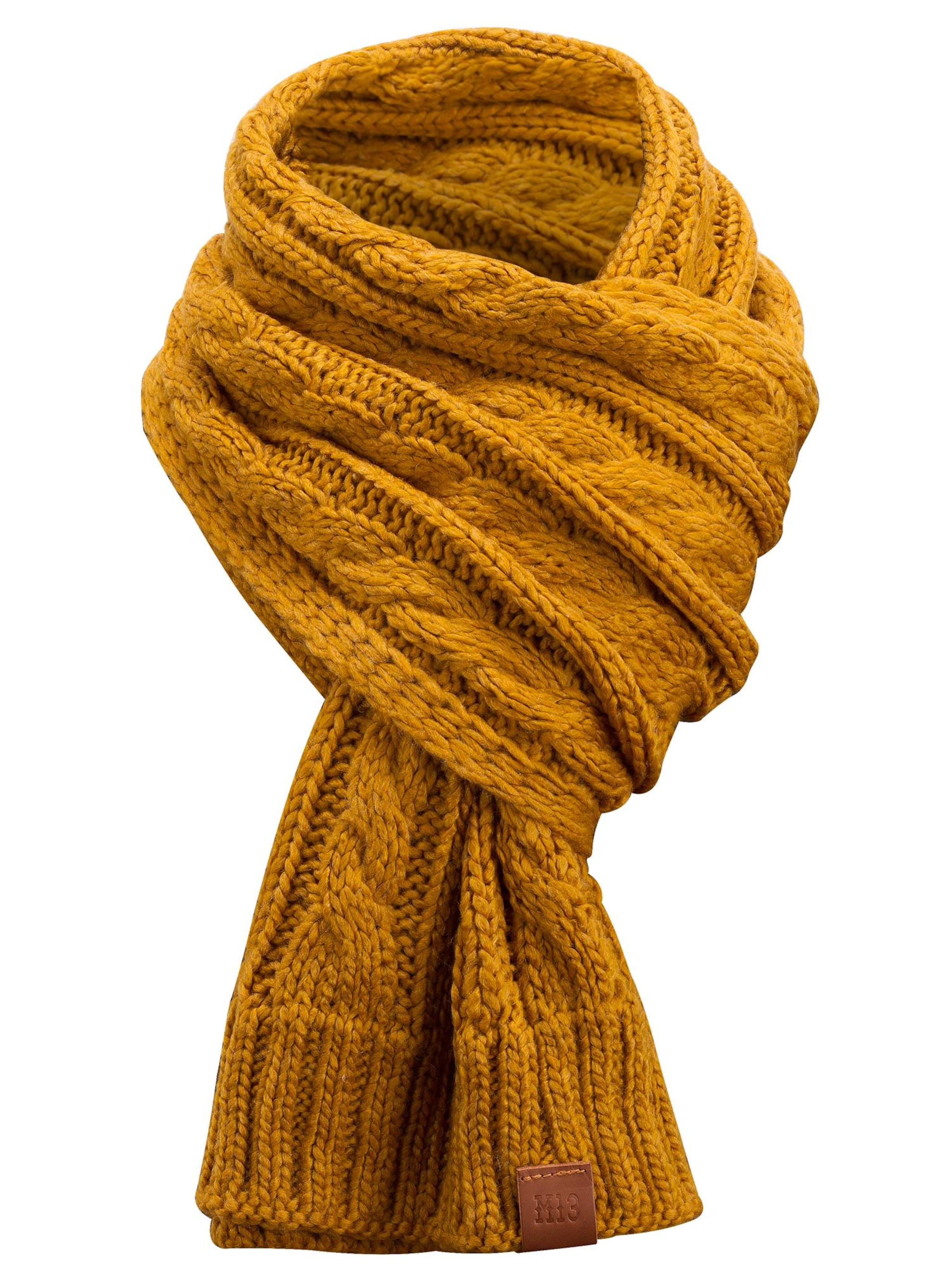 Manufaktur13 Oversized Scarf 'Rough Knit' in Yellow: front