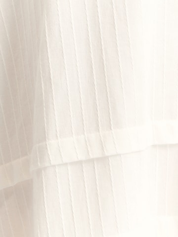 St MRLO - Vestido 'Giselle' en blanco