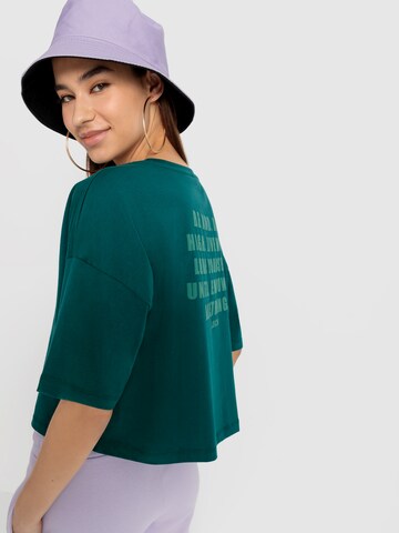 Tricou supradimensional de la LSCN by LASCANA pe verde